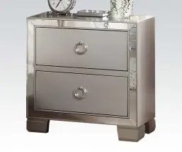 Voeville II Nightstand