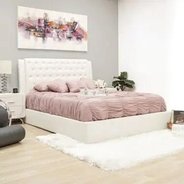 White Pu Bed