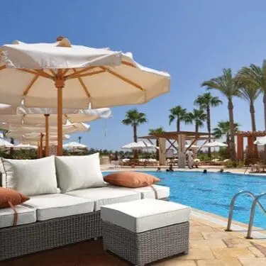 Sectional Sofa & Ottoman