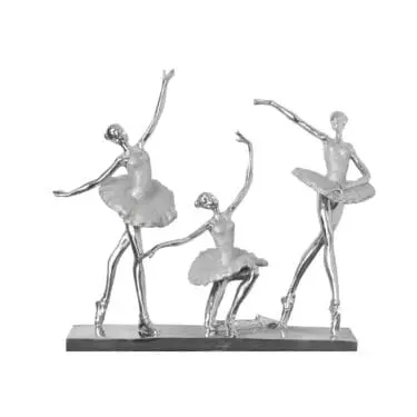 3 Ballerina Dancers