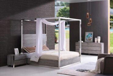 King Bed, 1 Night Stand, Mirror and Dresser